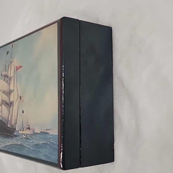 Wooden Storage/Jewelry/Stash Box with Ships 10.5" x 6.75" x 3" - Picture 8 of 12